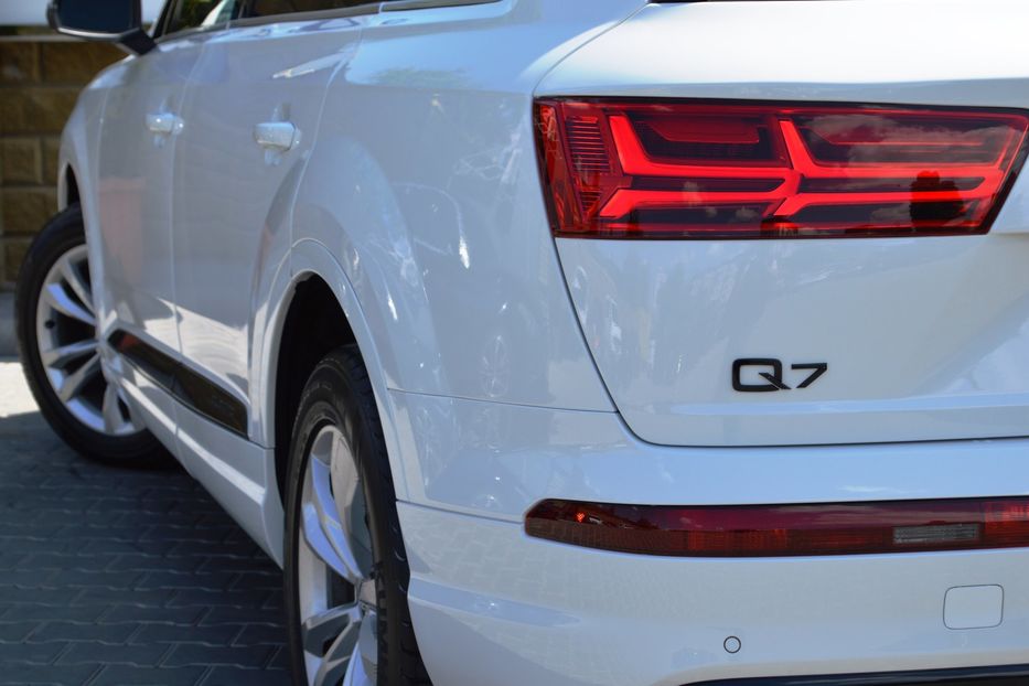 Продам Audi Q7 2017 года в Одессе