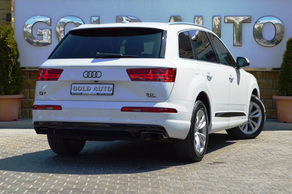 Продам Audi Q7 2017 года в Одессе