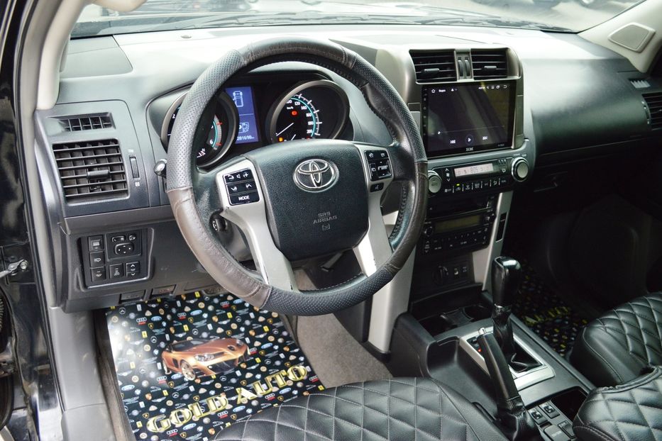 Продам Toyota Land Cruiser Prado 2012 года в Одессе