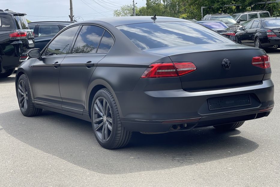 Продам Volkswagen Passat B8 2,0TD 4 MOTION  2016 года в Киеве