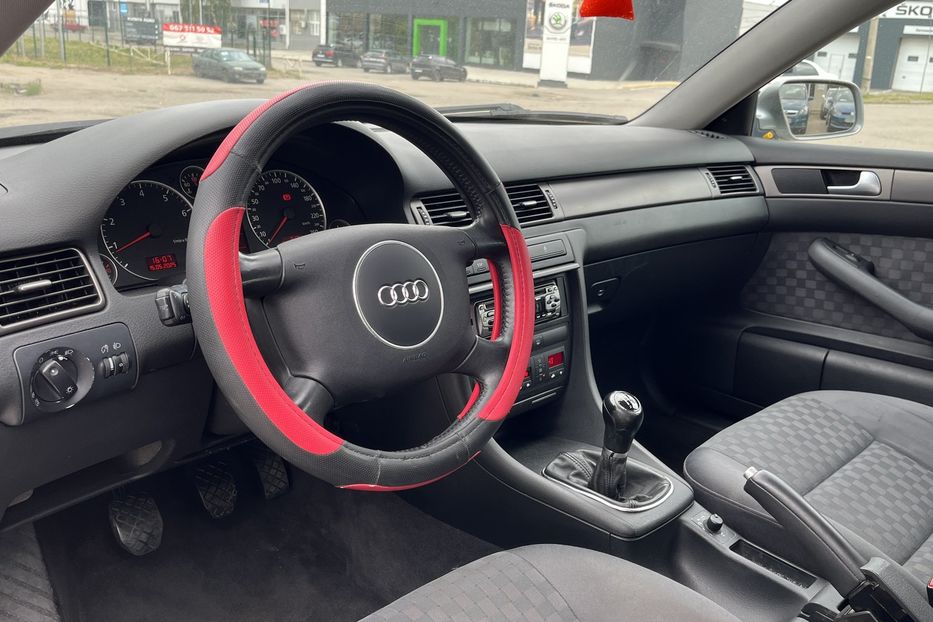 Продам Audi A6 2002 года в Николаеве