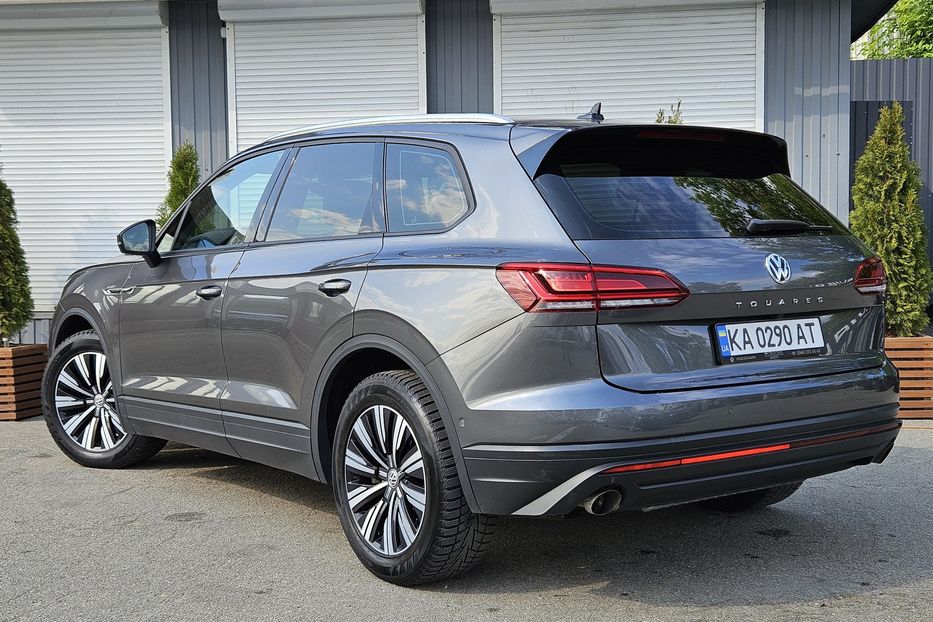 Продам Volkswagen Touareg Офіційна! 2020 года в Киеве