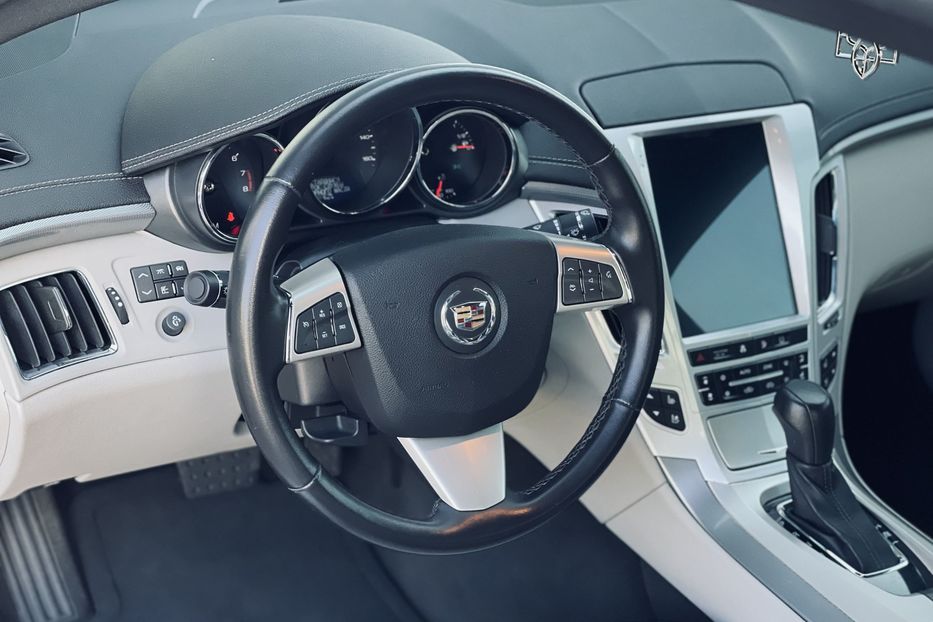 Продам Cadillac CTS V 2014 года в Одессе