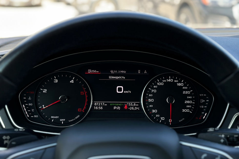 Продам Audi A4 Avant 2020 года в Черновцах