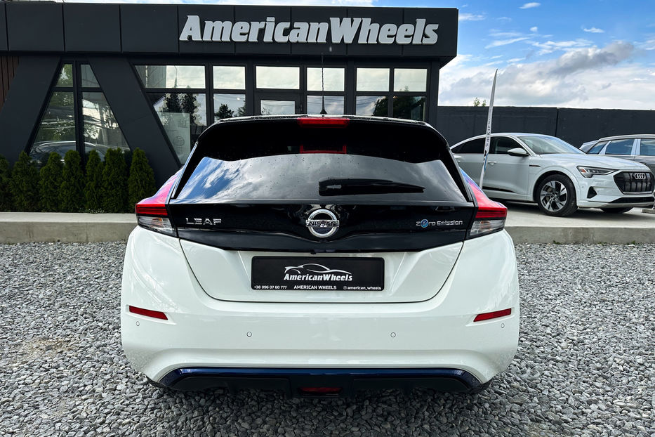 Продам Nissan Leaf Nissan Leaf N-Connecta 40kWt 2022 года в Черновцах