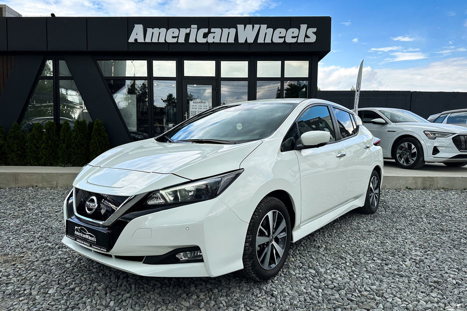 Продам Nissan Leaf Nissan Leaf N-Connecta 40kWt 2022 года в Черновцах