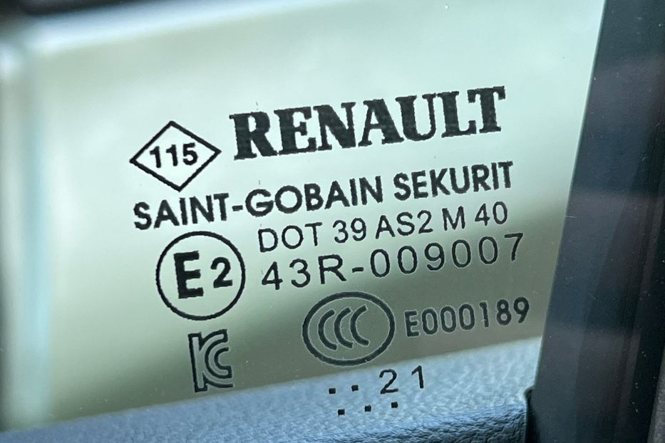 Продам Renault Zoe 52KW NE MALOWANA NAVI CCS 2021 года в Львове