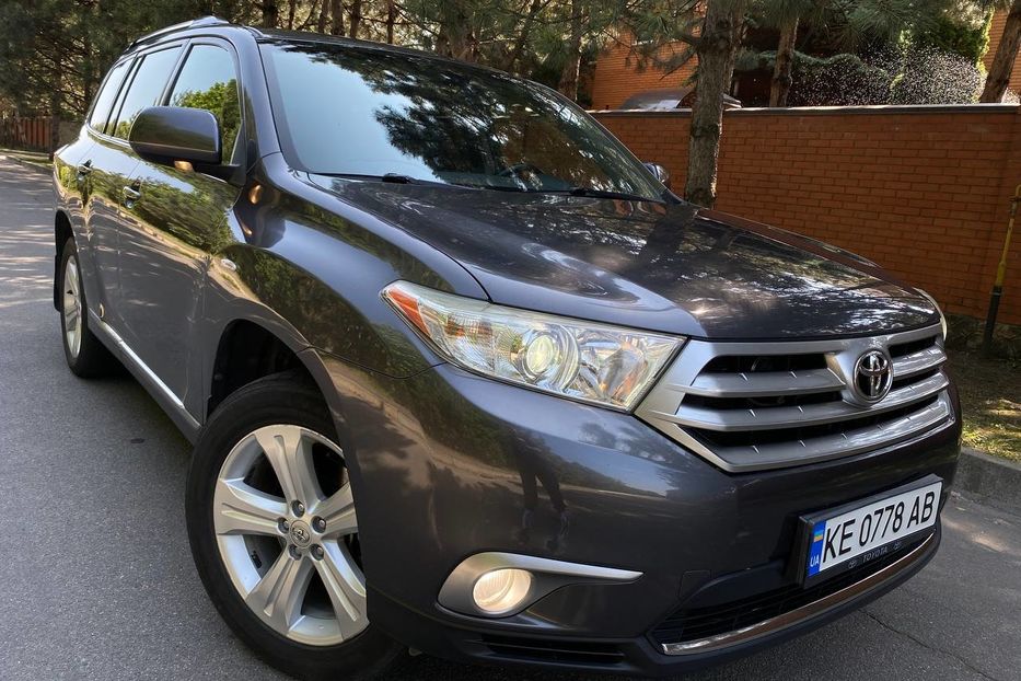 Продам Toyota Highlander 2011 года в Днепре