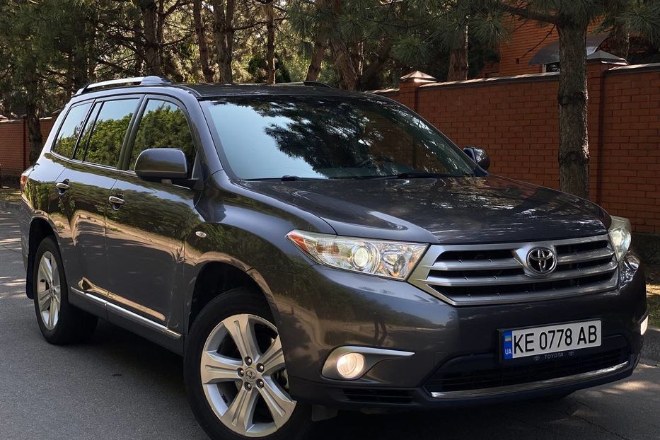 Продам Toyota Highlander 2011 года в Днепре