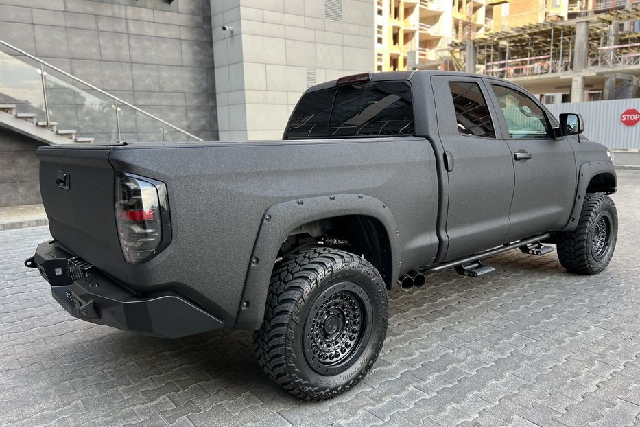 Продам Toyota Tundra 2018 года в Киеве