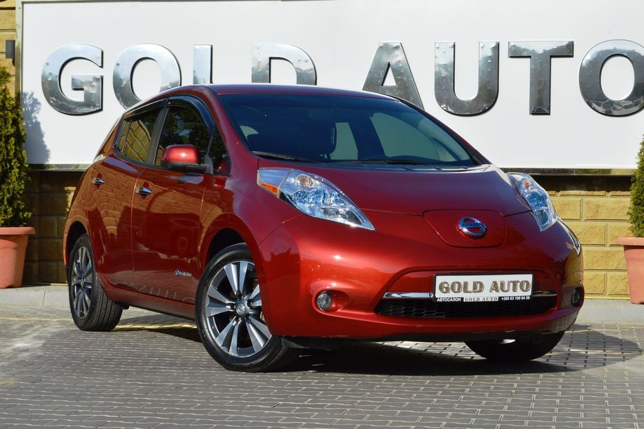 Продам Nissan Leaf 2015 года в Одессе