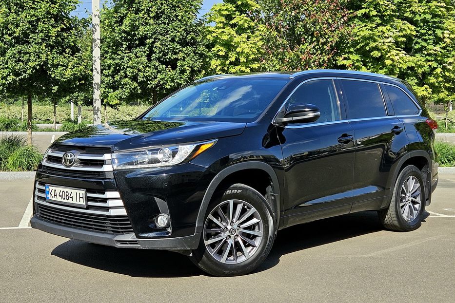 Продам Toyota Highlander XLE 2018 года в Киеве