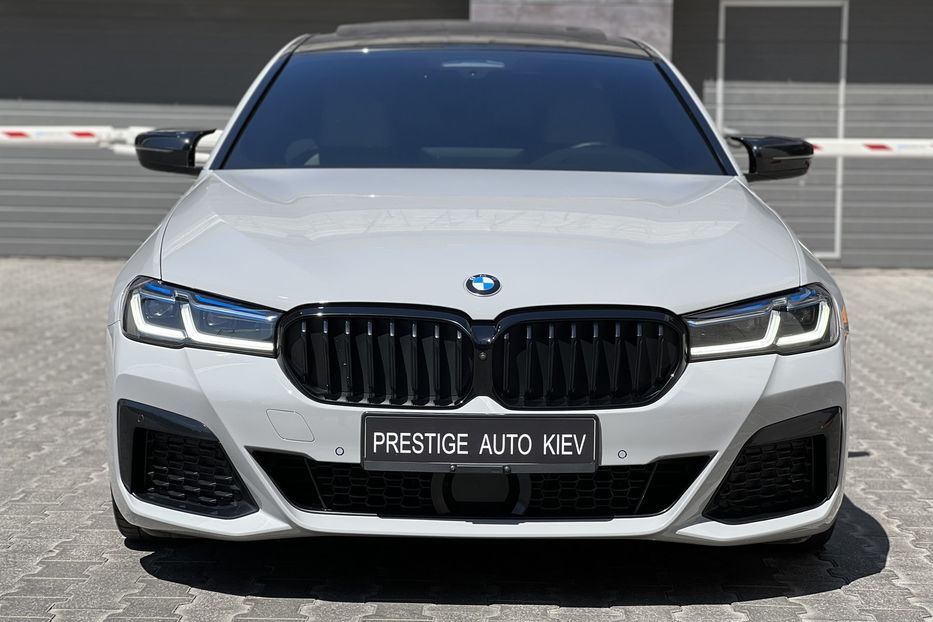 Продам BMW 530 D 2020 года в Киеве