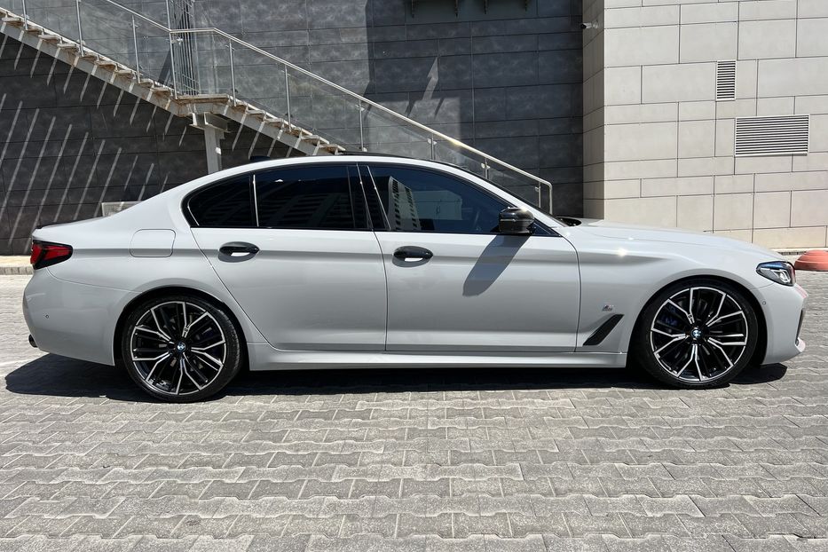 Продам BMW 530 D 2020 года в Киеве