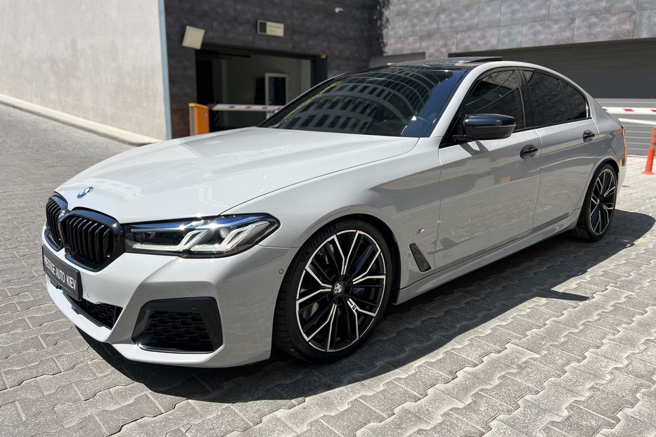 Продам BMW 530 D 2020 года в Киеве