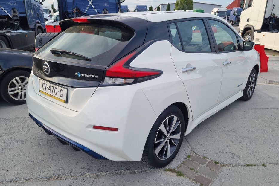 Продам Nissan Leaf 40KWH Acenta 150Pk Navi/Camera 2019 года в Тернополе