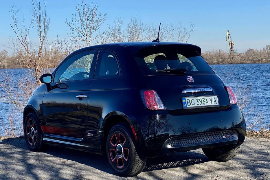 Продам Fiat 500 2016 года в Днепре