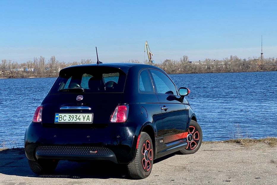 Продам Fiat 500 2016 года в Днепре