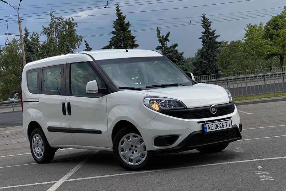 Продам Fiat Doblo пасс. 2017 года в Днепре