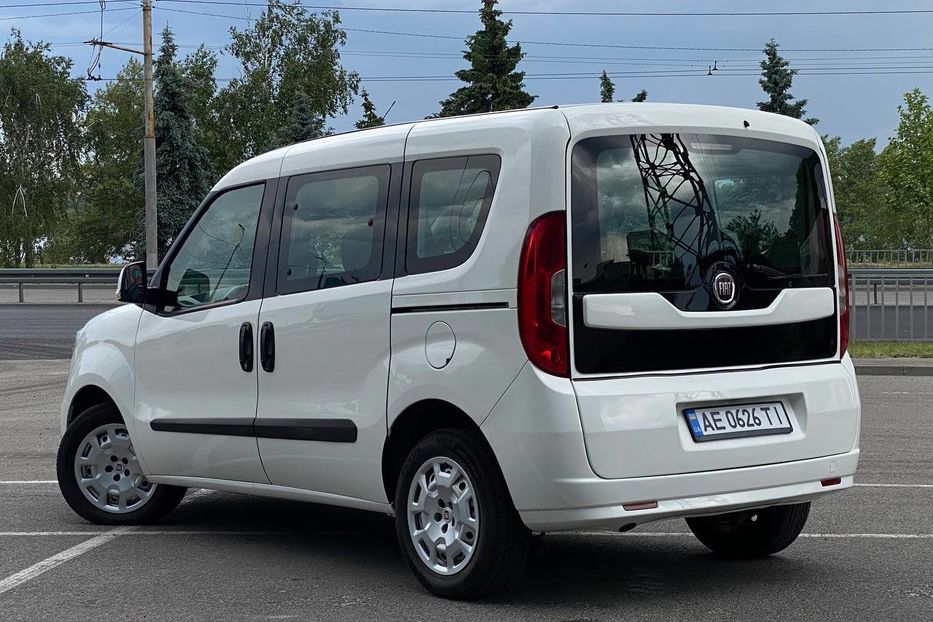 Продам Fiat Doblo пасс. 2017 года в Днепре