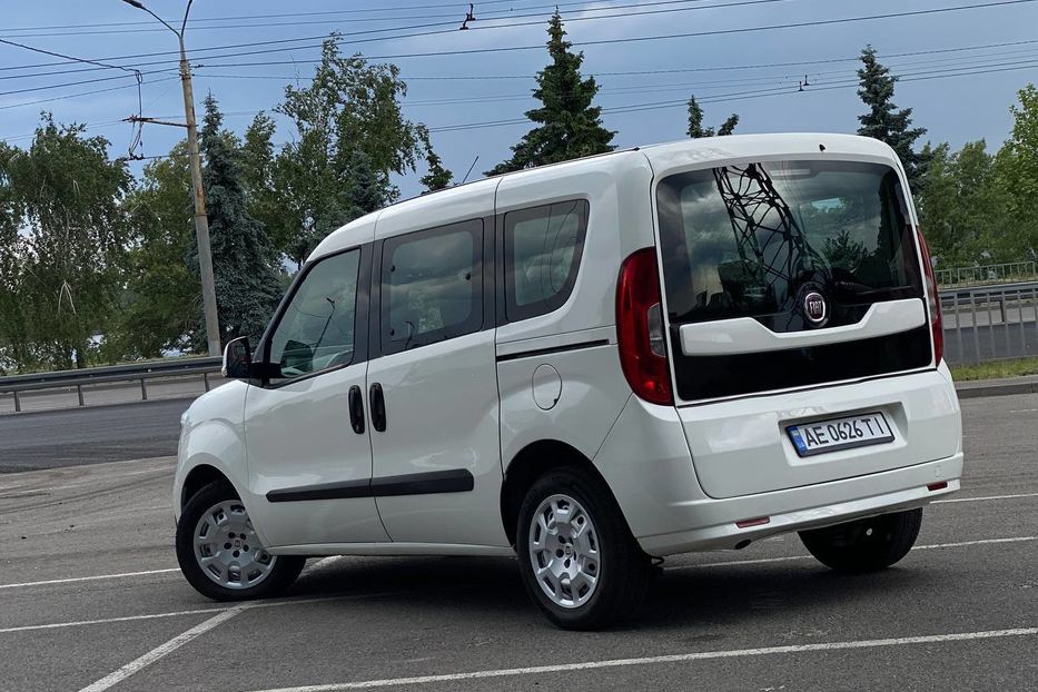 Продам Fiat Doblo пасс. 2017 года в Днепре