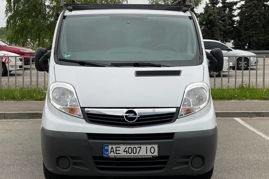 Продам Opel Vivaro груз. 2013 года в Днепре