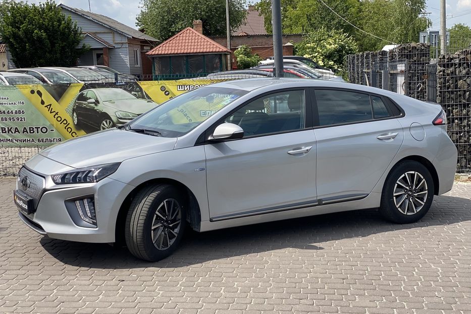 Продам Hyundai Ioniq 2020 года в Луцке