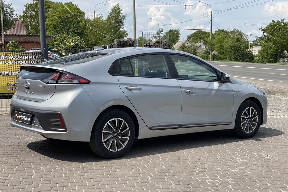 Продам Hyundai Ioniq 2020 года в Луцке