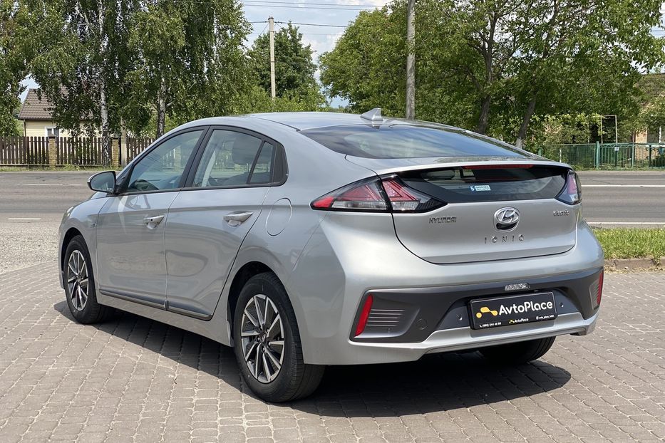 Продам Hyundai Ioniq 2020 года в Луцке