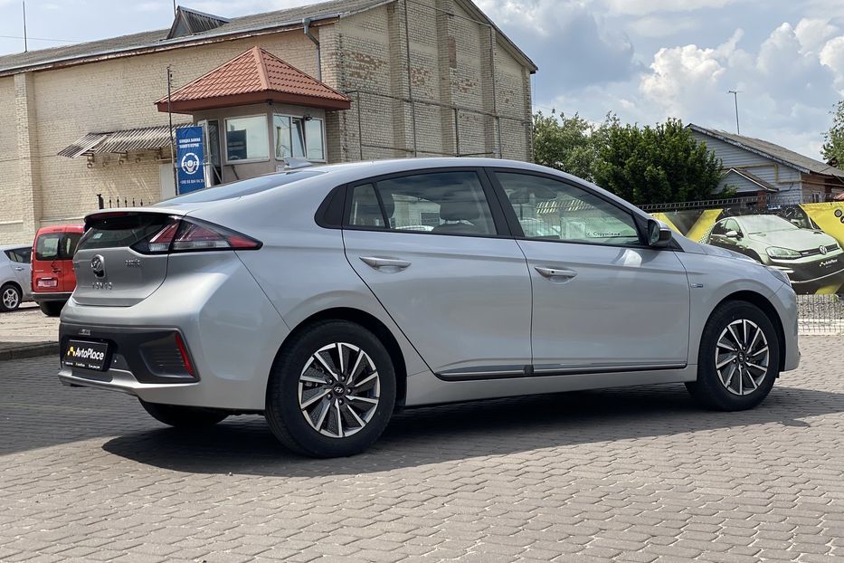 Продам Hyundai Ioniq 2020 года в Луцке