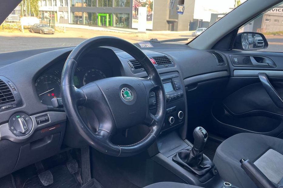 Продам Skoda Octavia A5 1,6 MPI 2004 года в Николаеве