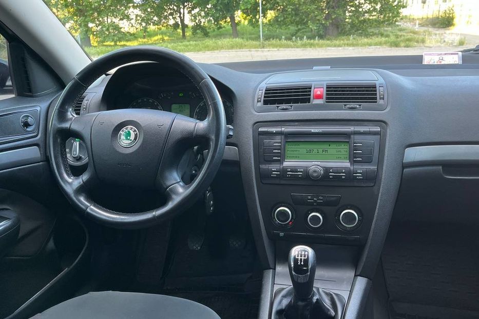 Продам Skoda Octavia A5 1,6 MPI 2004 года в Николаеве