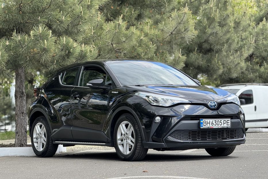 Продам Toyota C-HR Hybride  2021 года в Одессе