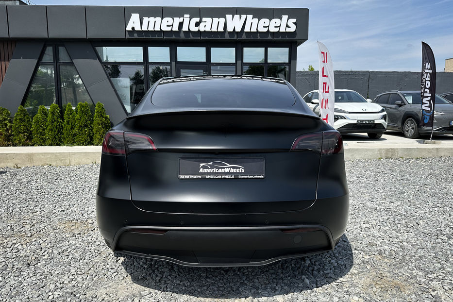 Продам Tesla Model Y Perfamance 2021 года в Черновцах