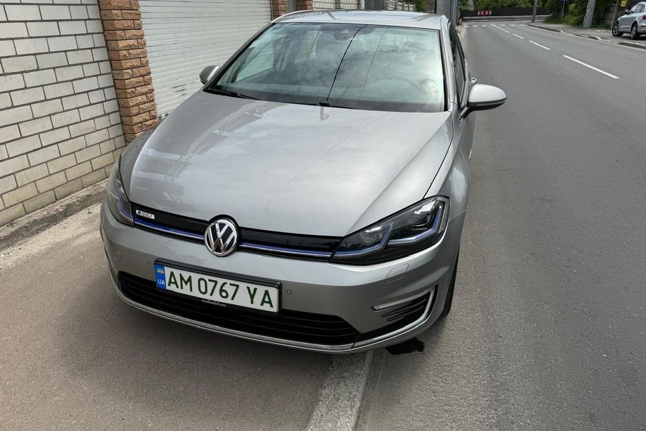 Продам Volkswagen e-Golf 36kWh 2020 года в Житомире