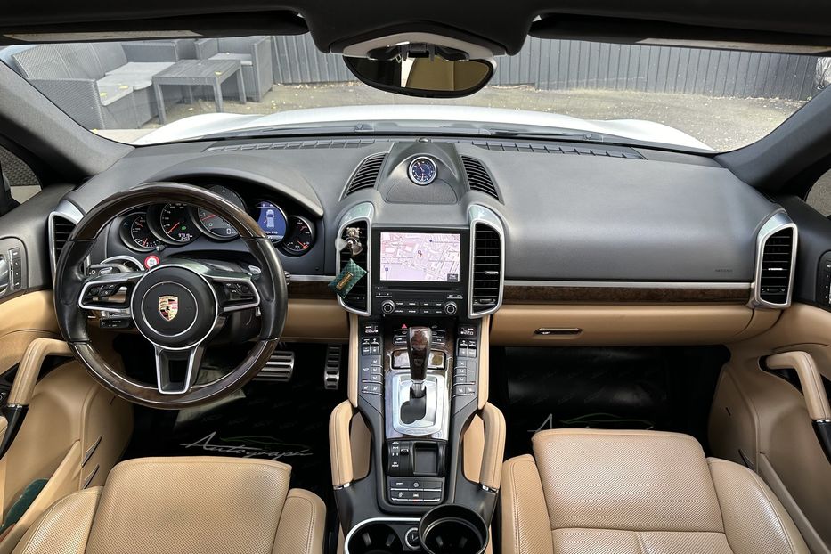 Продам Porsche Cayenne S 2017 года в Киеве