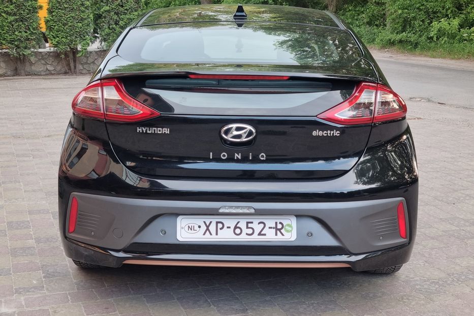 Продам Hyundai Ioniq 28kw FULL PREMIUM +  SOH100% 2019 года в Тернополе