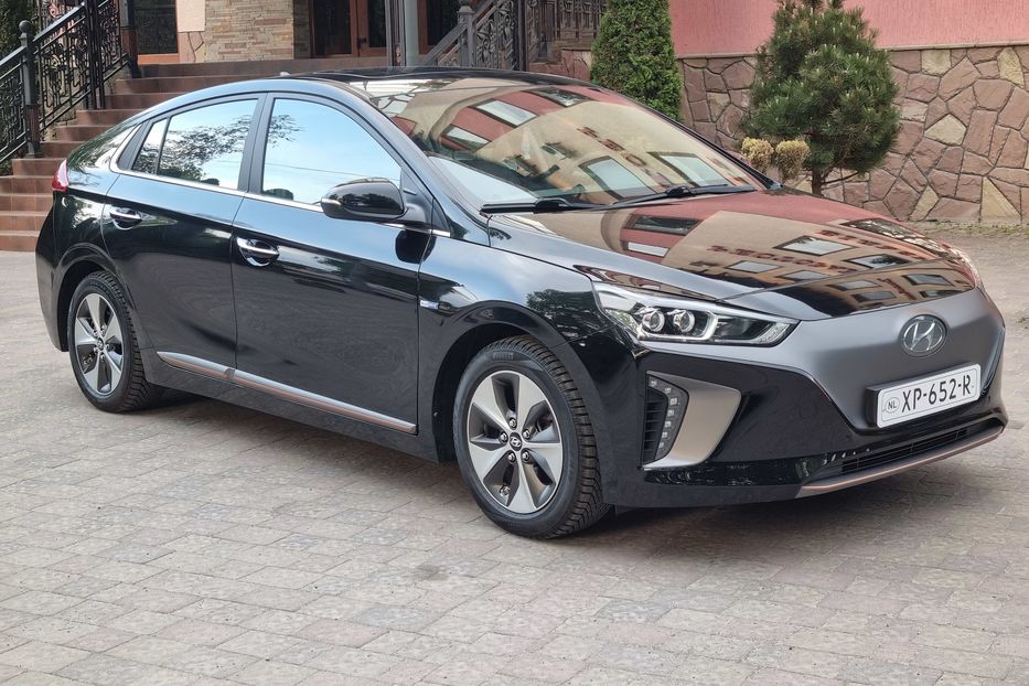 Продам Hyundai Ioniq 28kw FULL PREMIUM +  SOH100% 2019 года в Тернополе