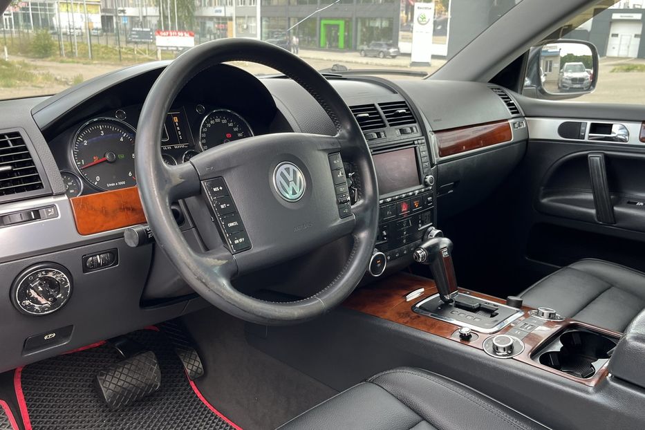 Продам Volkswagen Touareg TDI Full 2004 года в Николаеве