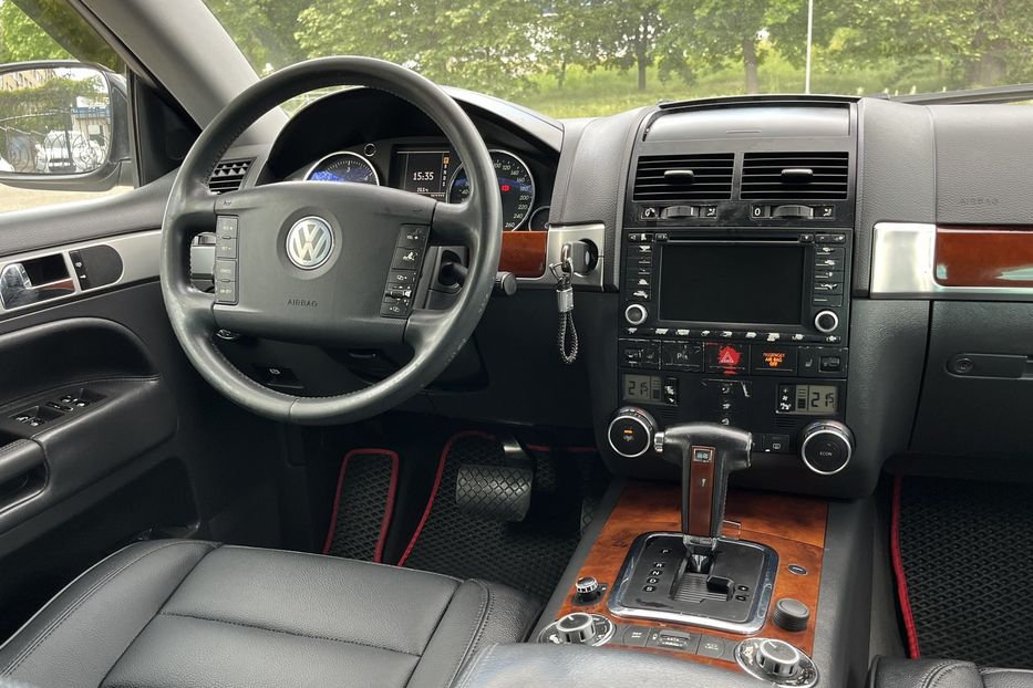 Продам Volkswagen Touareg TDI Full 2004 года в Николаеве