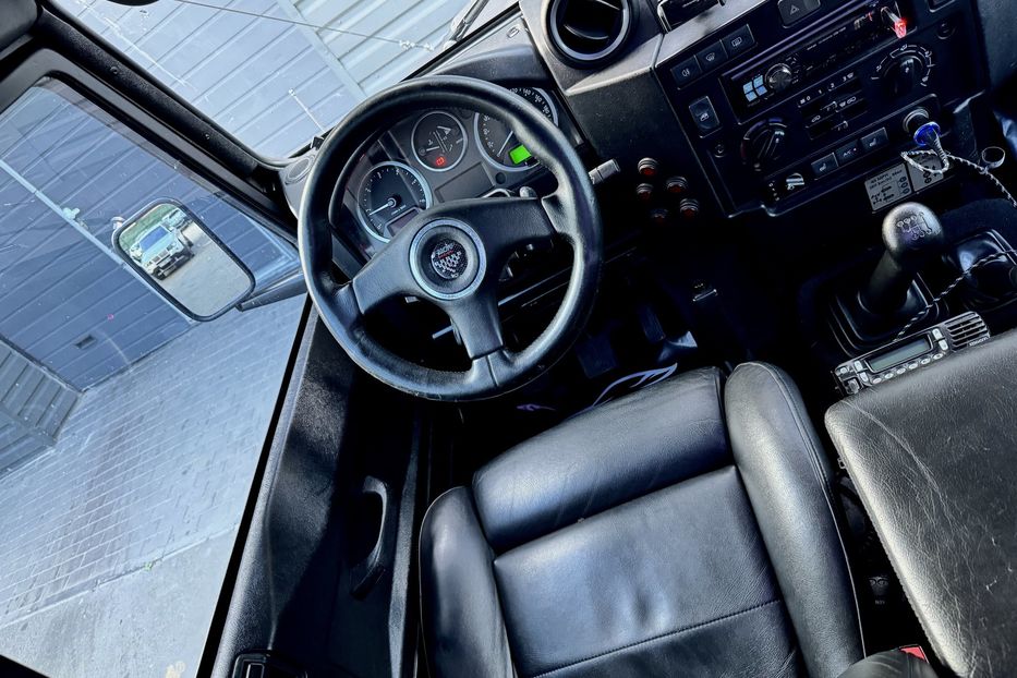 Продам Land Rover Defender 2014 года в Киеве