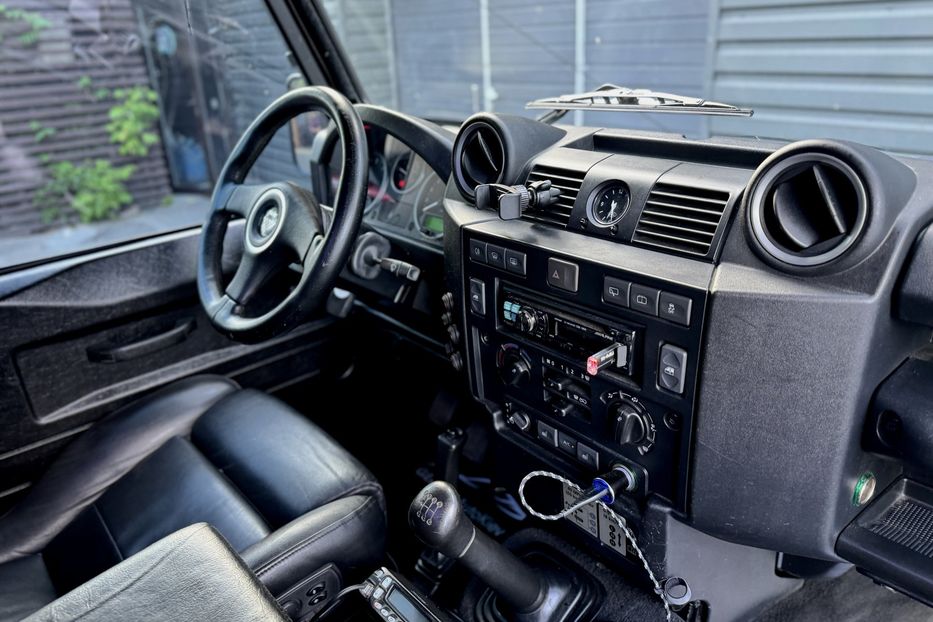 Продам Land Rover Defender 2014 года в Киеве