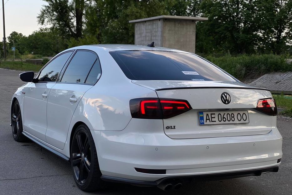 Продам Volkswagen Jetta GLI 2017 года в Днепре