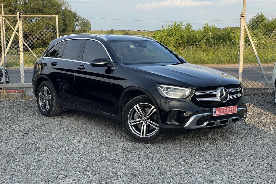 Продам Mercedes-Benz GLC-Class 2.0 180квт 9-G tronic 2021 года в Львове