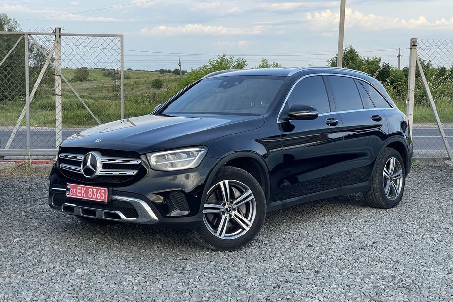 Продам Mercedes-Benz GLC-Class 2.0 180квт 9-G tronic 2021 года в Львове