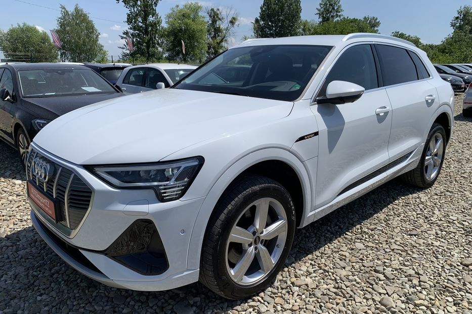 Продам Audi E-Tron 55 S-Line Full LED 2021 года в Львове