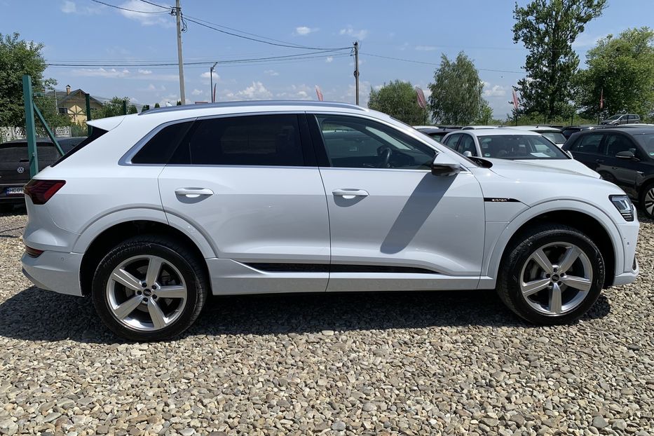 Продам Audi E-Tron 55 S-Line Full LED 2021 года в Львове