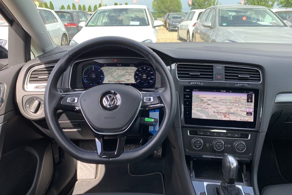 Продам Volkswagen e-Golf ТепловийКамераМертвізониКокпіт 2021 года в Львове