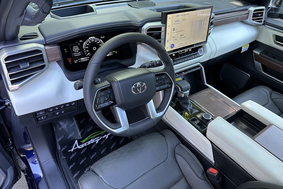 Продам Toyota Sequoia CAPSTONE  2023 года в Киеве