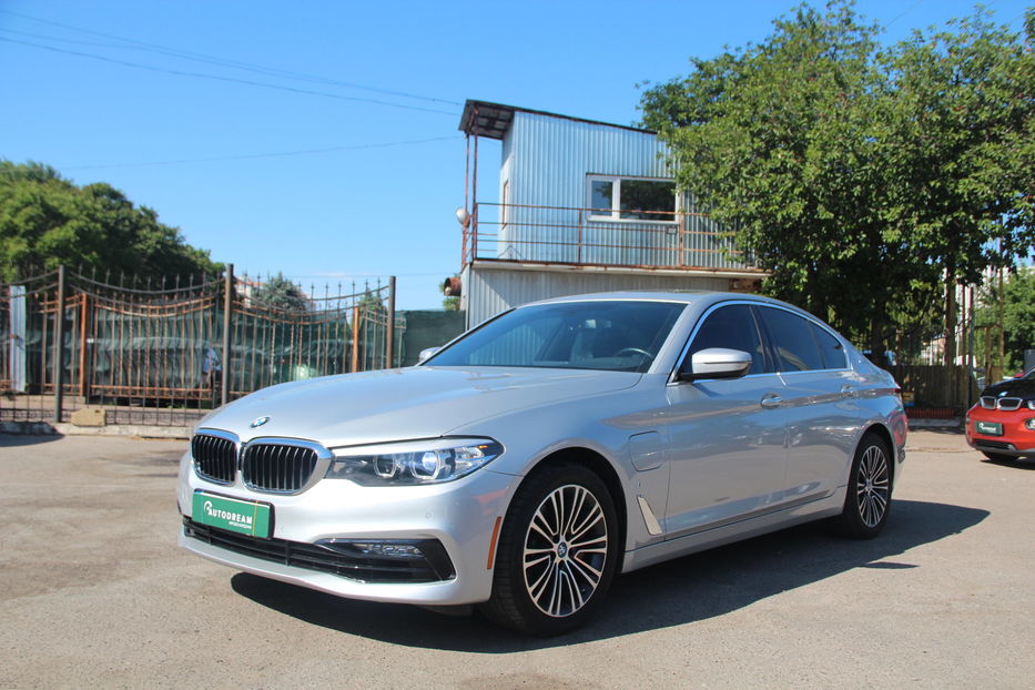 Продам BMW 530 е 2018 года в Одессе